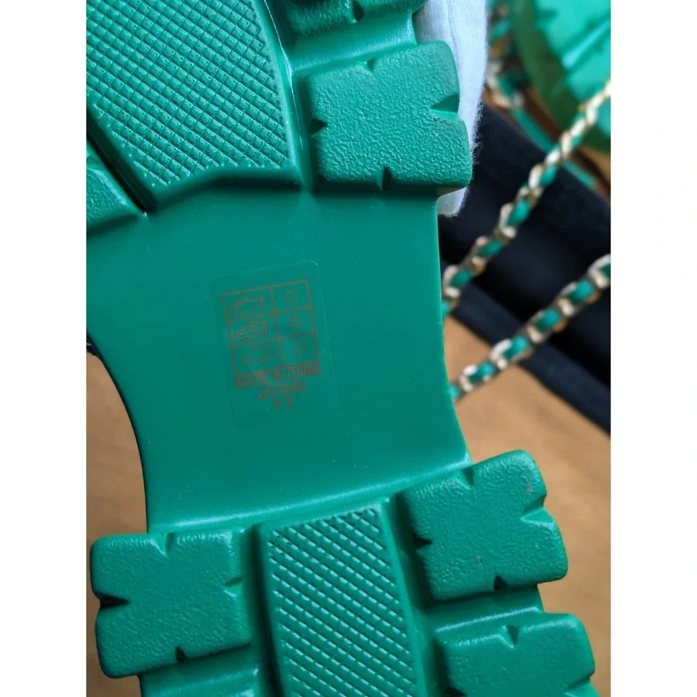 So Me Jossi Emerald Green Chunky Lug Sole Chain Platform Sandals Size 11 💚